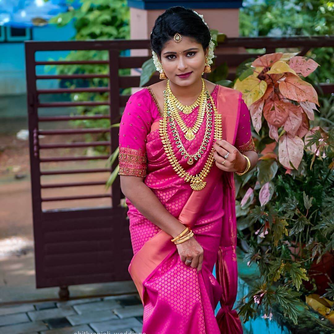 IZZA BRIDAL MAKEUP STUDIO MANJERI